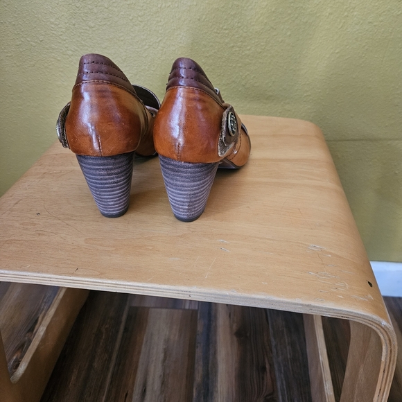 Chic Multicolor Leather Heels Elite By Corky's Size 6 - Picture 3 of 5